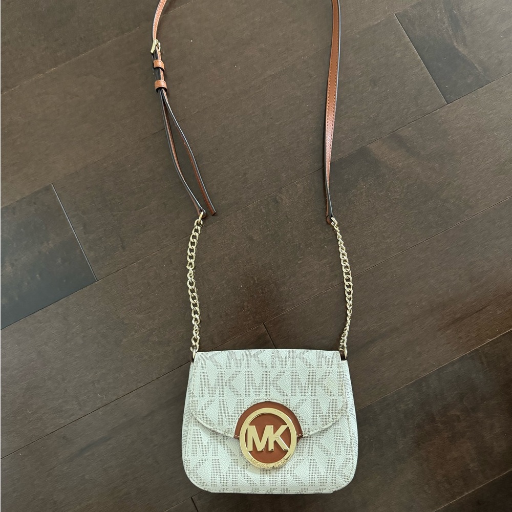 Michael Kors Crossbody